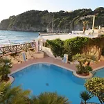 Santa Maria 3*